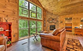 Butler Cabin On 19 Acres With Hot Tub And Fire Pit!